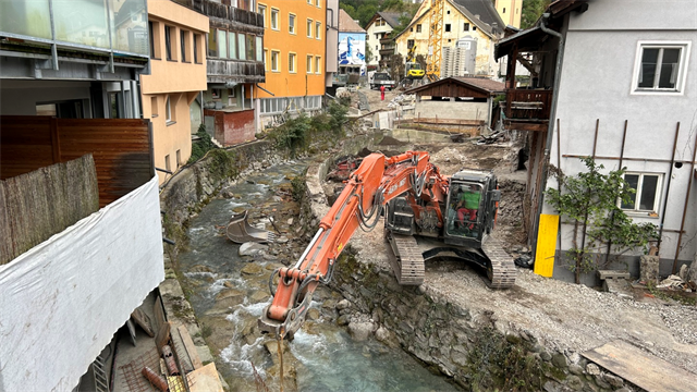Bauabreiten beim Schutzprojekt Malchbach